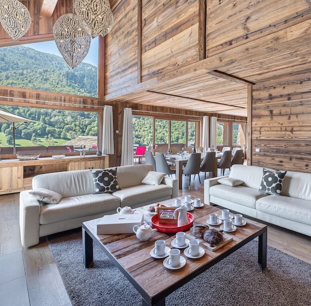 Réservez une location de vacances prisée à Méribel, en Savoie.