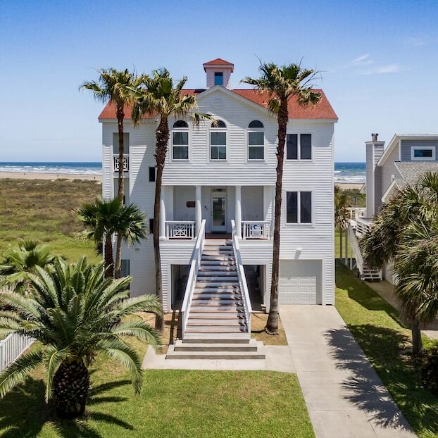 Find beach home in Galveston, Texas