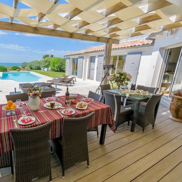 Réservez une location de vacances de rêve pour les jours fériés du printemps.