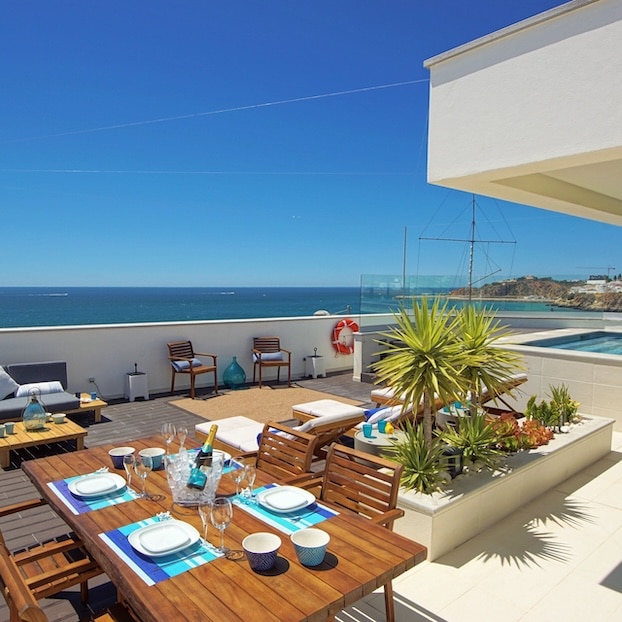 Réservez cette location de vacances à la plage à Faro, au Portugal.