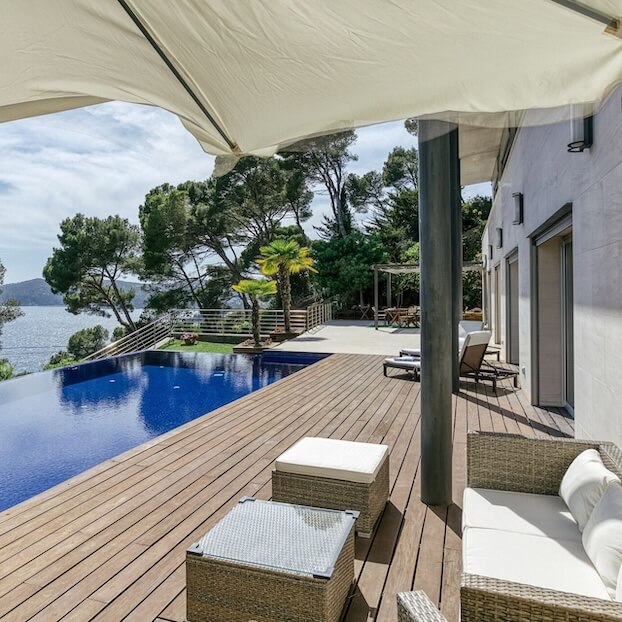 Recherchez des locations de vacances sur la Costa Brava, en Espagne.