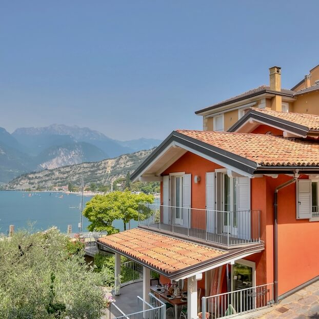 Découvrez toutes les locations de vacances près d’un lac.