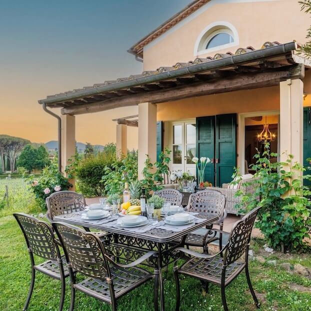 Réservez cette location de vacances à Lucques, dans la région de Toscane, en Italie.
