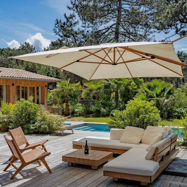 Recherchez des hébergements pour une escapade estivale de dernière minute au cap Ferret, en Gironde.