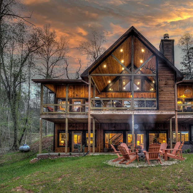 Search homes in Blue Ridge, GA