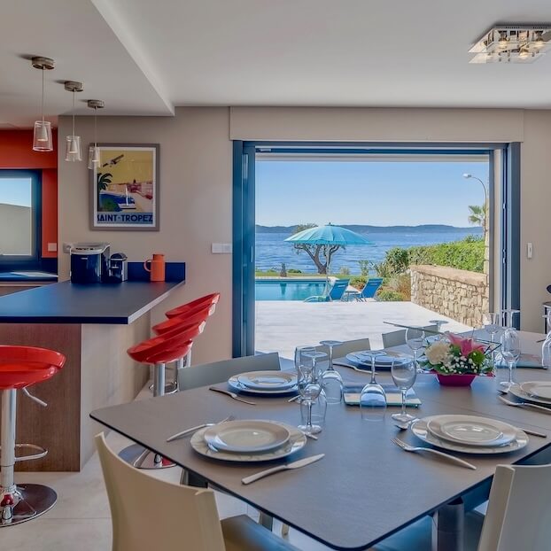 Économisez sur les longs séjours à Sainte-Maxime, dans le Var.