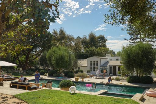 Découvrez des locations de vacances populaires pour le printemps et l’été.