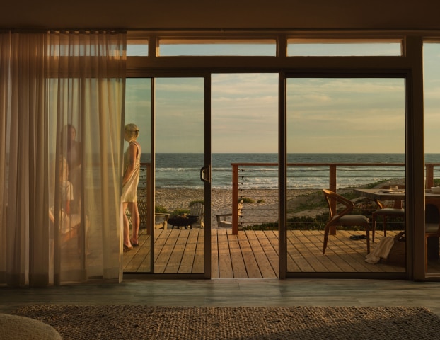 Explore beach houses.