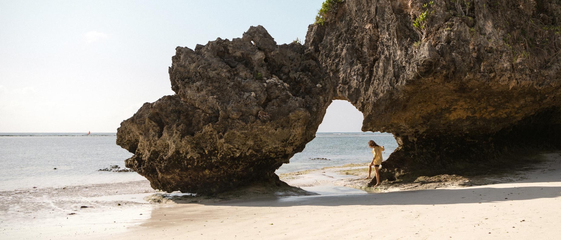 Save time and money on trip planning with top vacation packages. Bundle your flight and hotel to save.