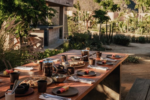 Discover six hotels with restaurants worth traveling for. 