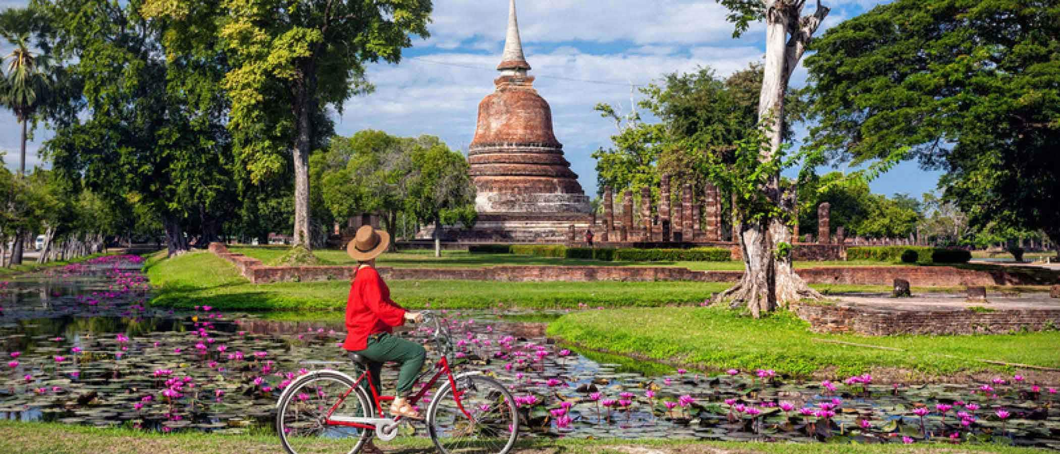 Bike around Bangkok's fresh-air oasis