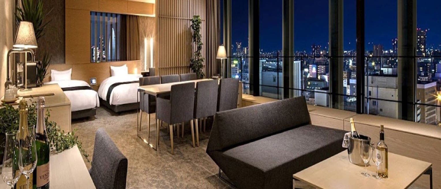 Bestill Hotel Royal Classic Osaka