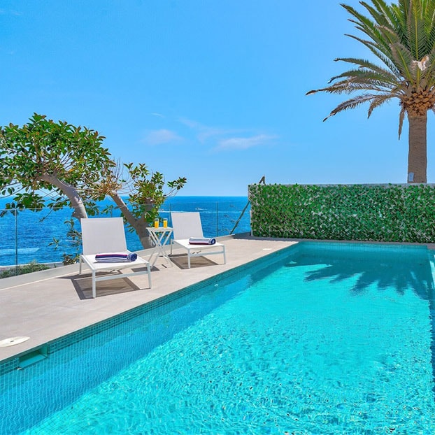 Trouvez des locations de vacances au bord de l’eau à Tenerife, en Espagne.