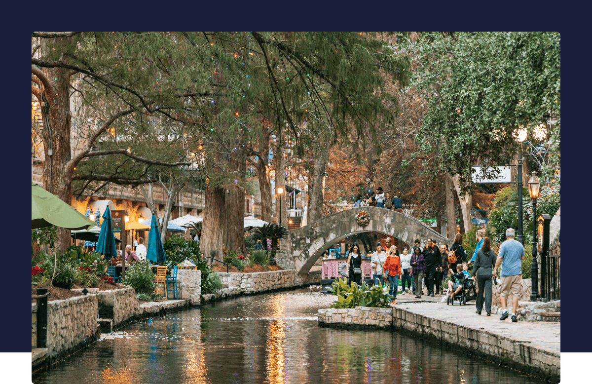 Save on stays for Thanksgiving