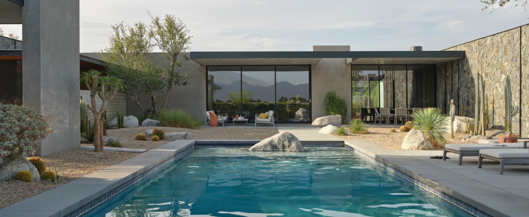 Find a private vacation home for your next trip and earn OneKeyCash on eligible bookings.