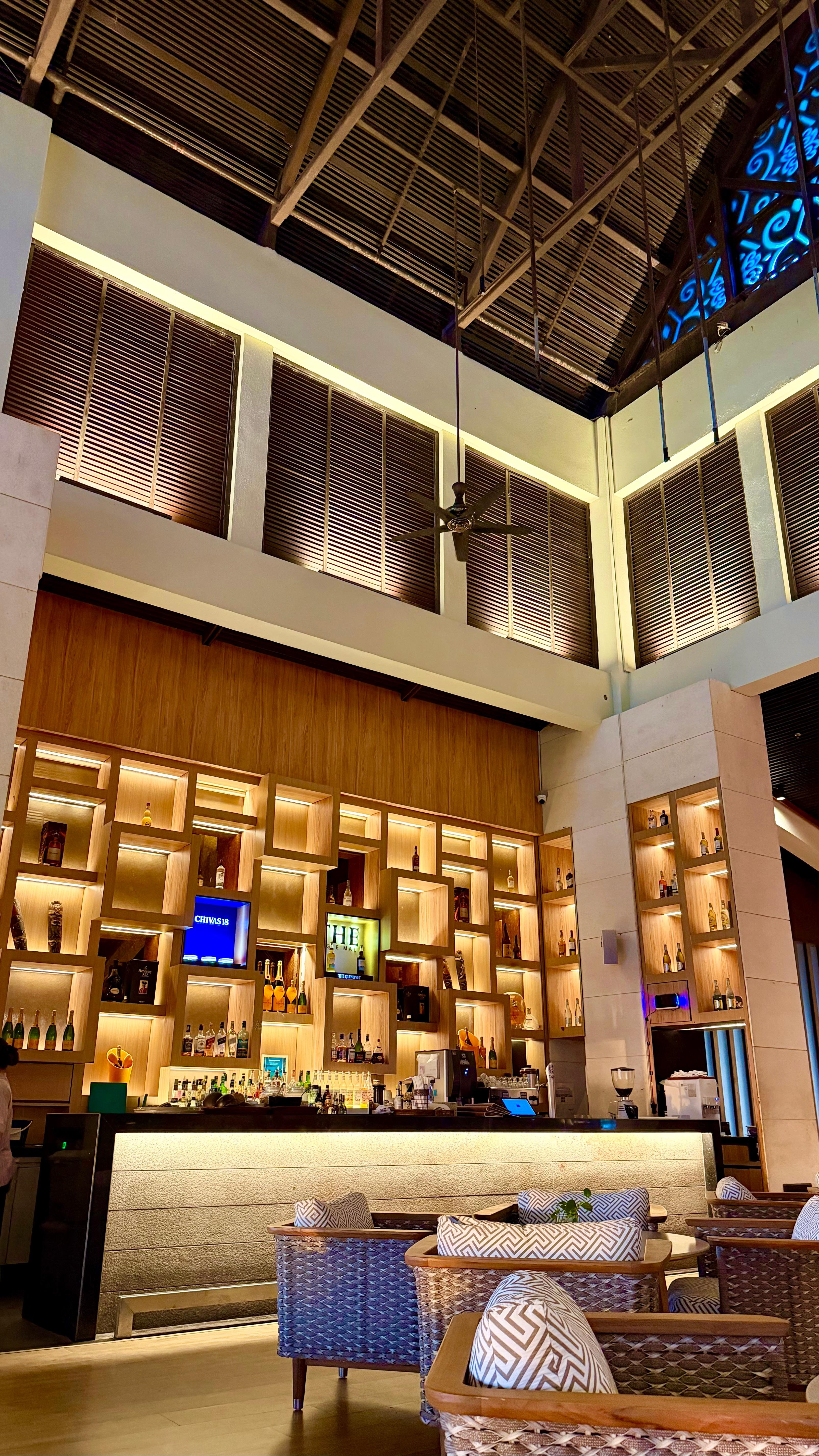 excellent cocktails to try with afternoon delights