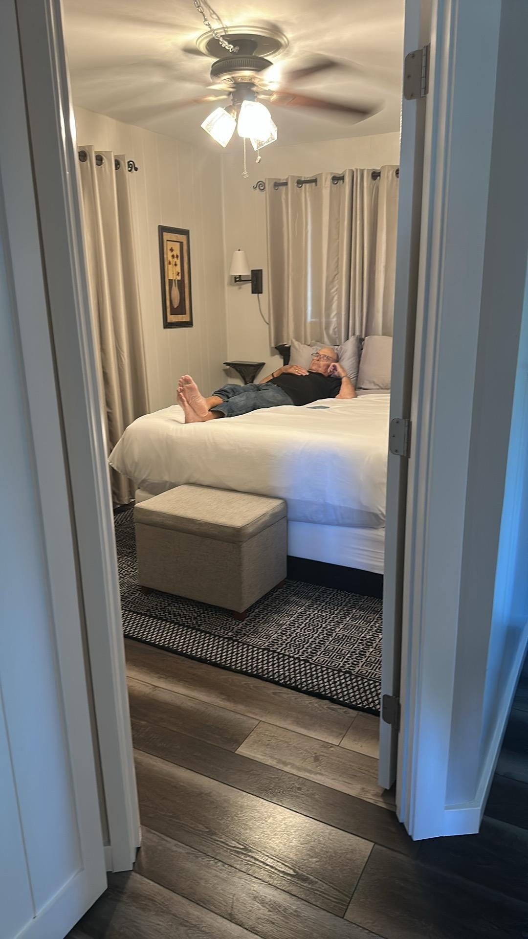 the bedroom with queen bed