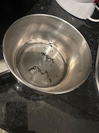 pan in kitchen not cleaned properly when we arrived.