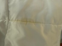 Stain in the bedsheets we didnt even sleep
Yet