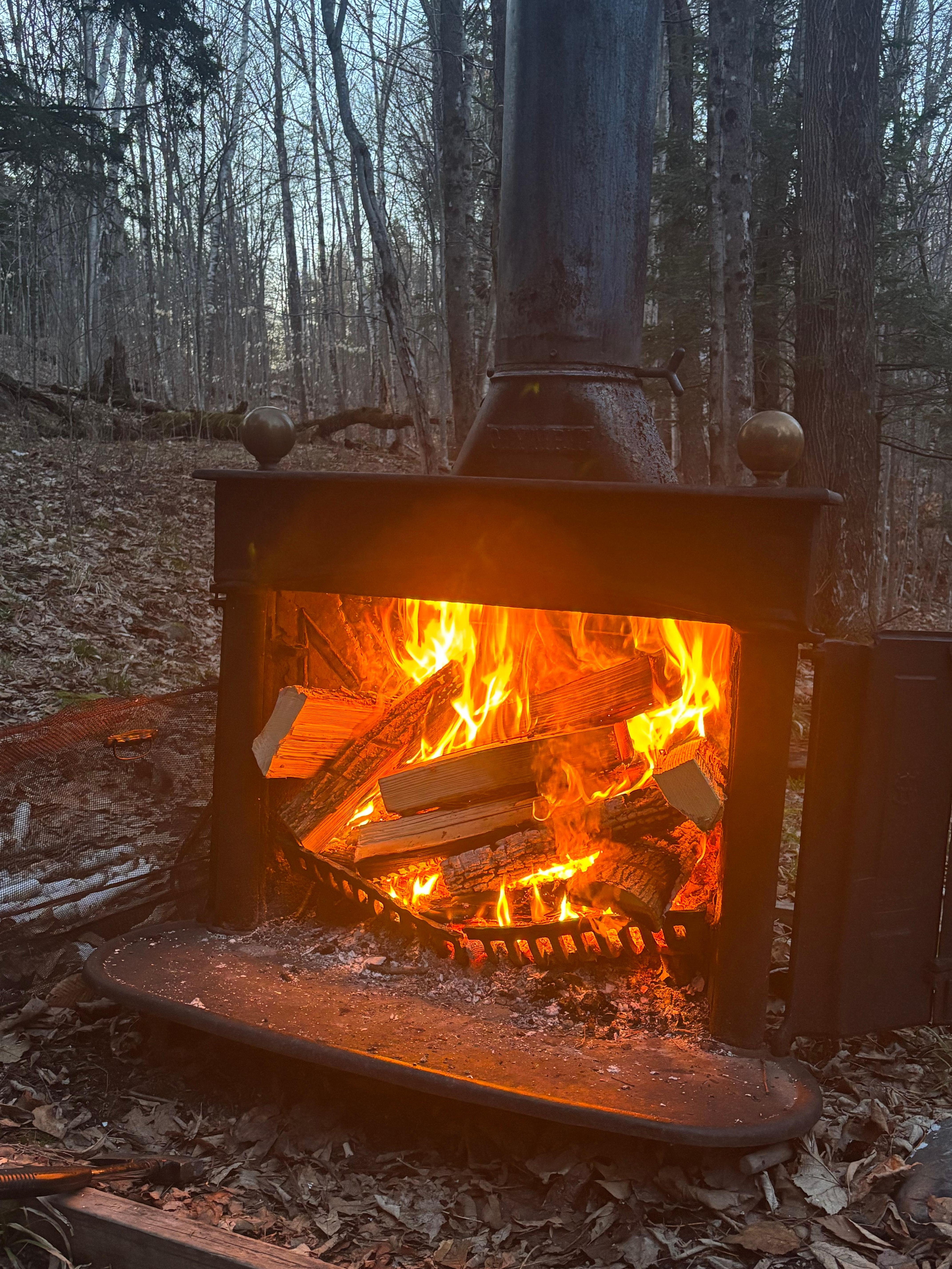Fire pit kept us warm on the chilly April evenings. 