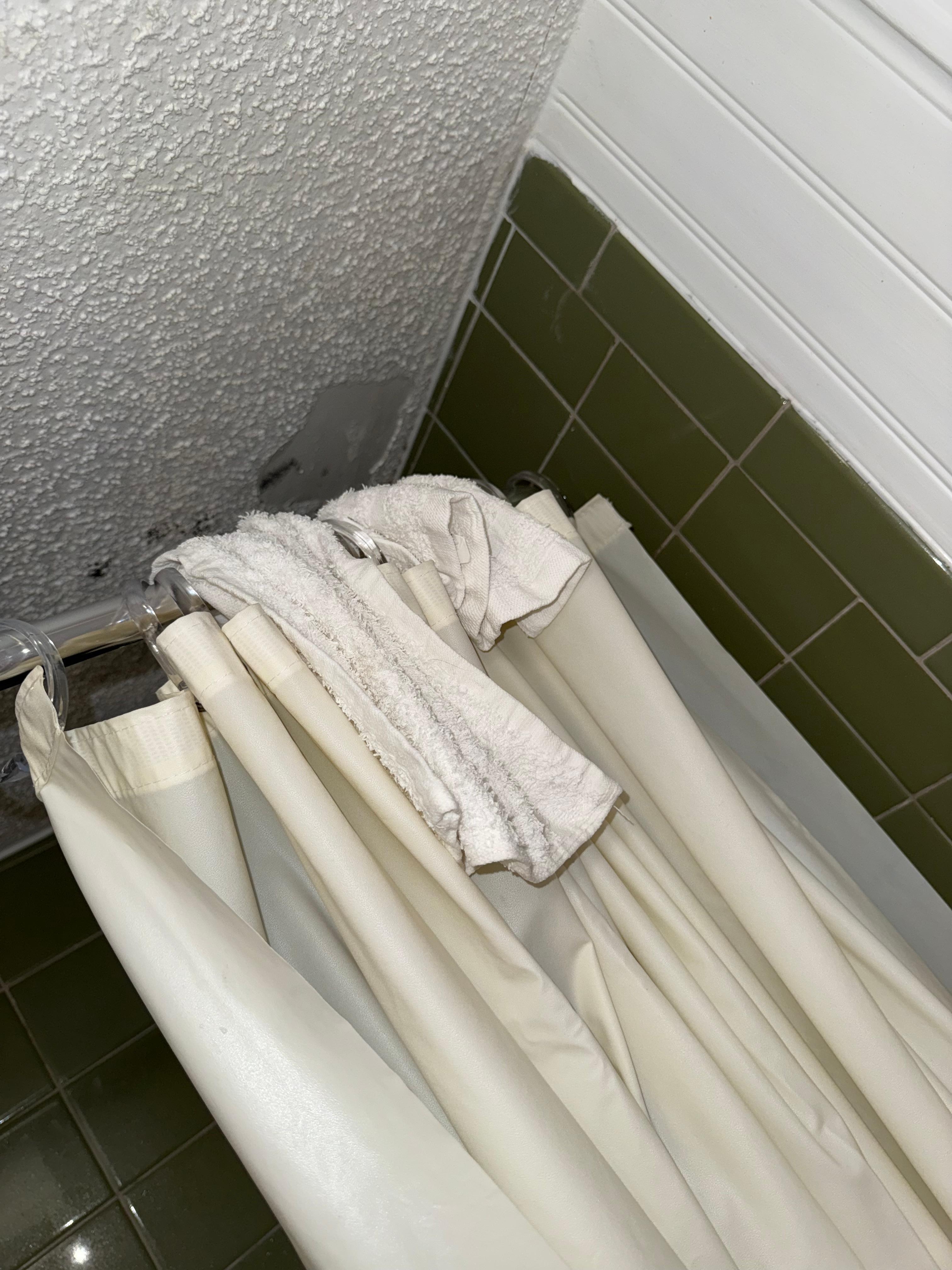 Someoneâs dirty laundry