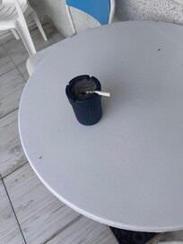 Sigara içmediğimiz halde oda balkonumuz sabah