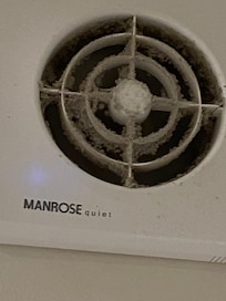 Ventilateur de salle de bain et il nây a pas dâinterrupteur pour lâarreter