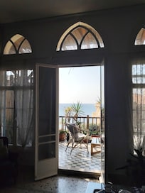 Vue sur la terrasse de la chambre