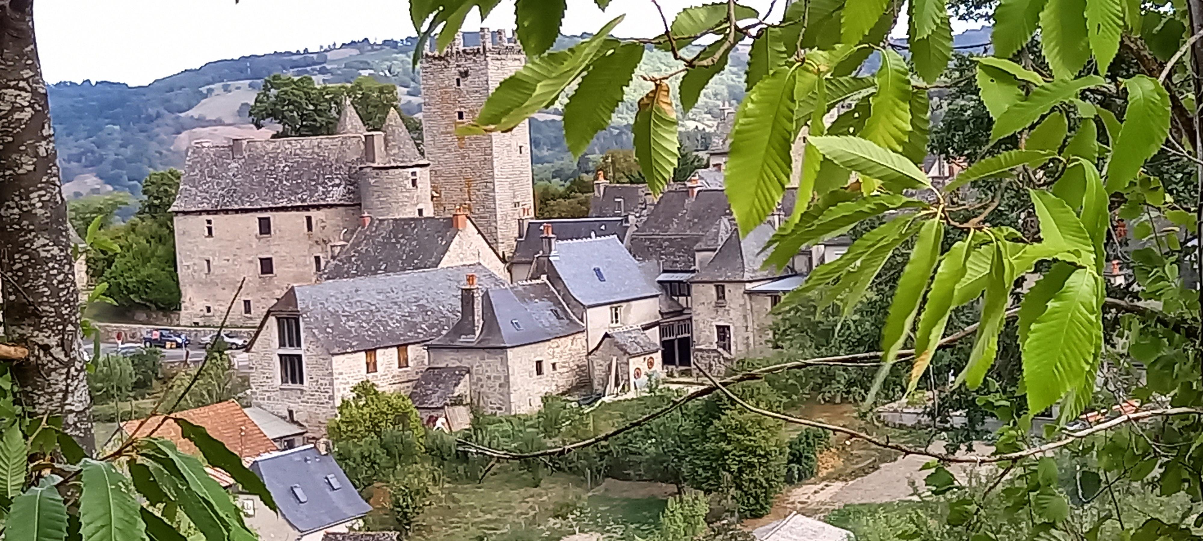 Situé dans un très beau village