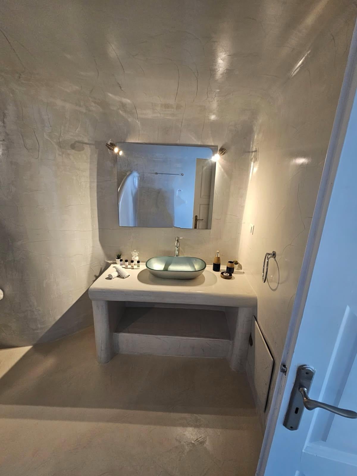 Jr suite