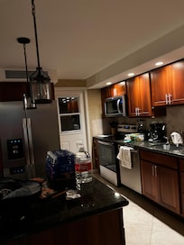 Full kitchen with new appliances, new dishes & utensils. Spotless!