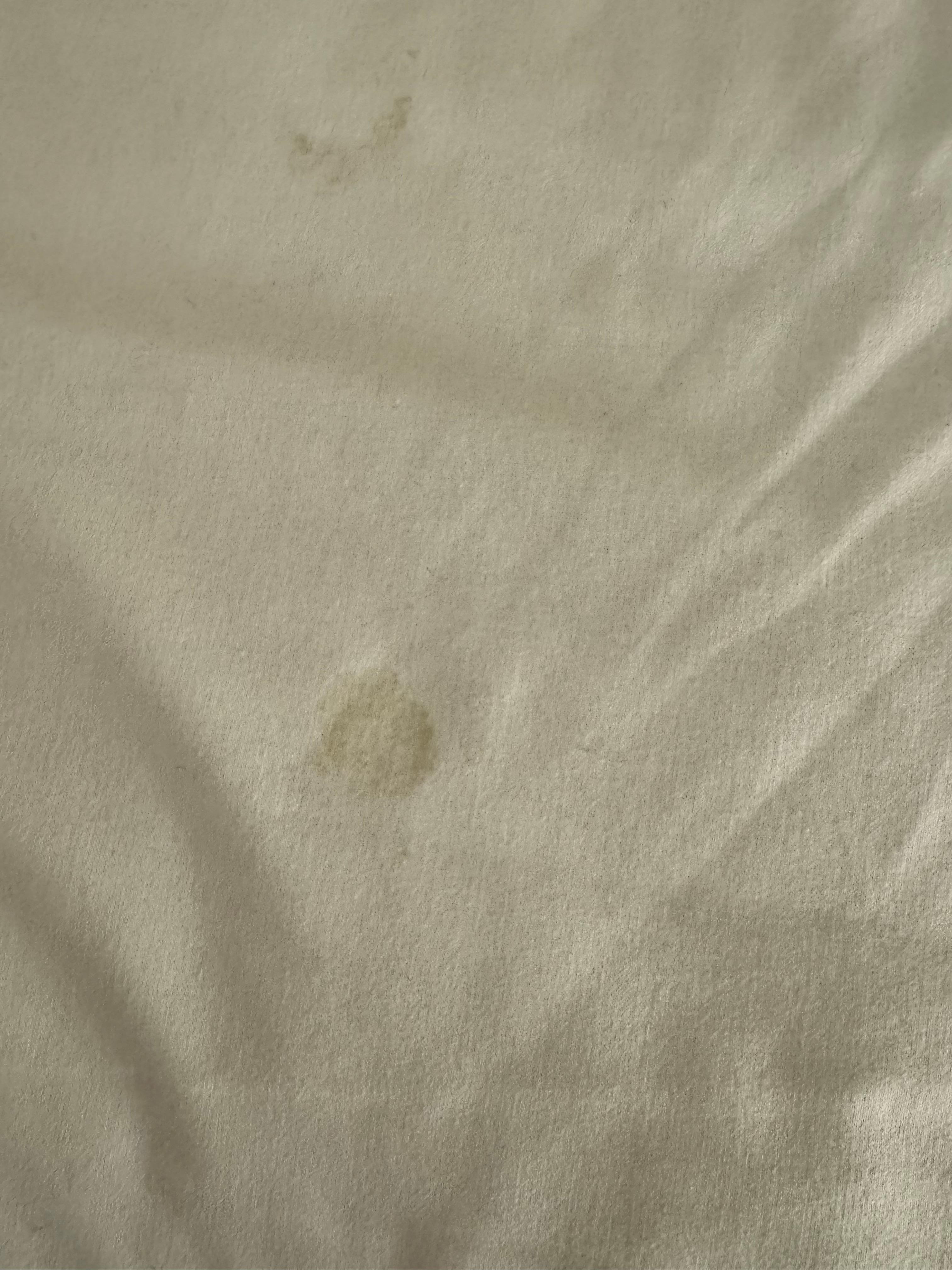 Duvet stains