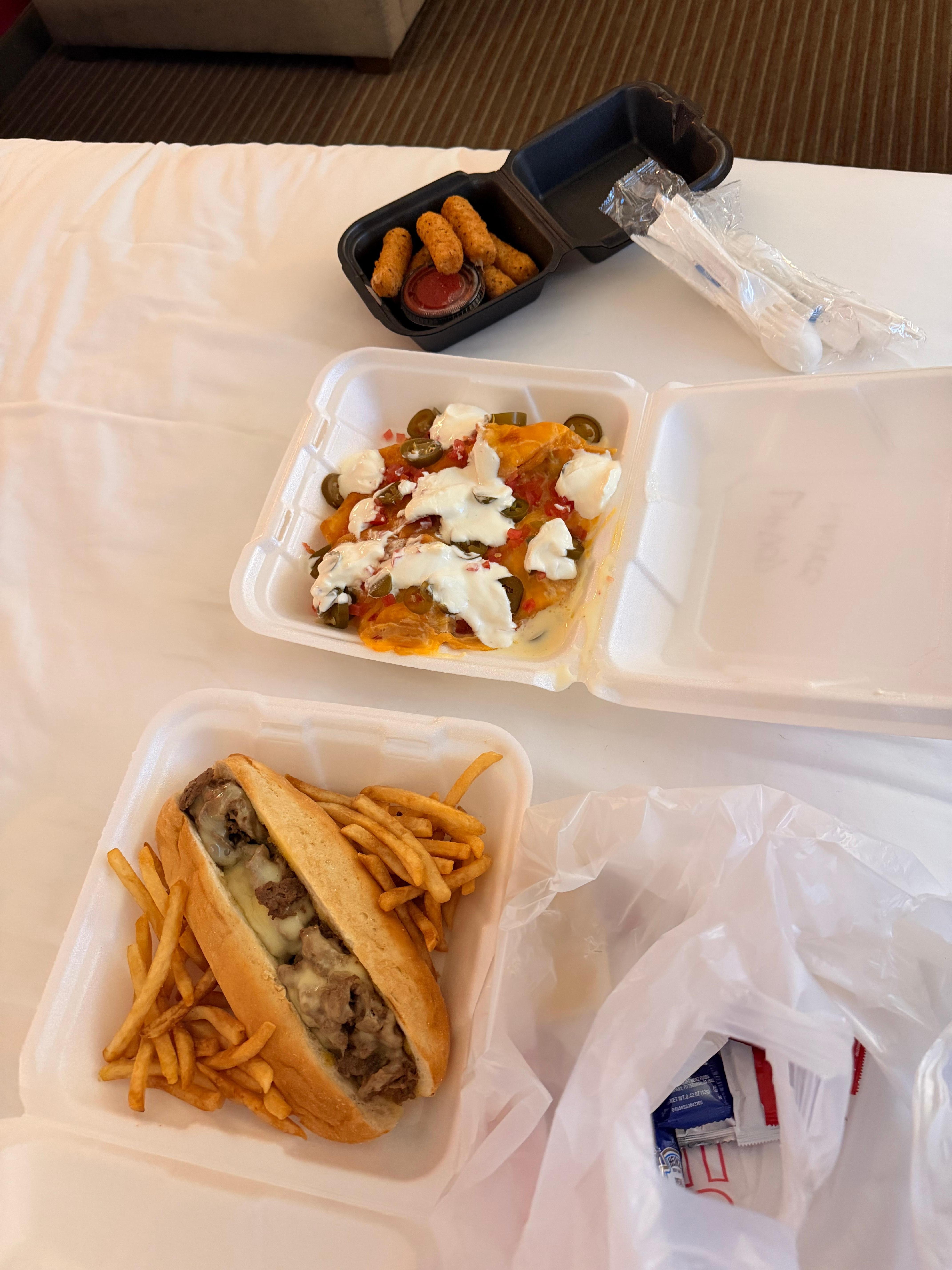 Nachos, Philly Cheese, Mozzarella sticks. Nachos and Philly were good, mozzarella sticks were alright 