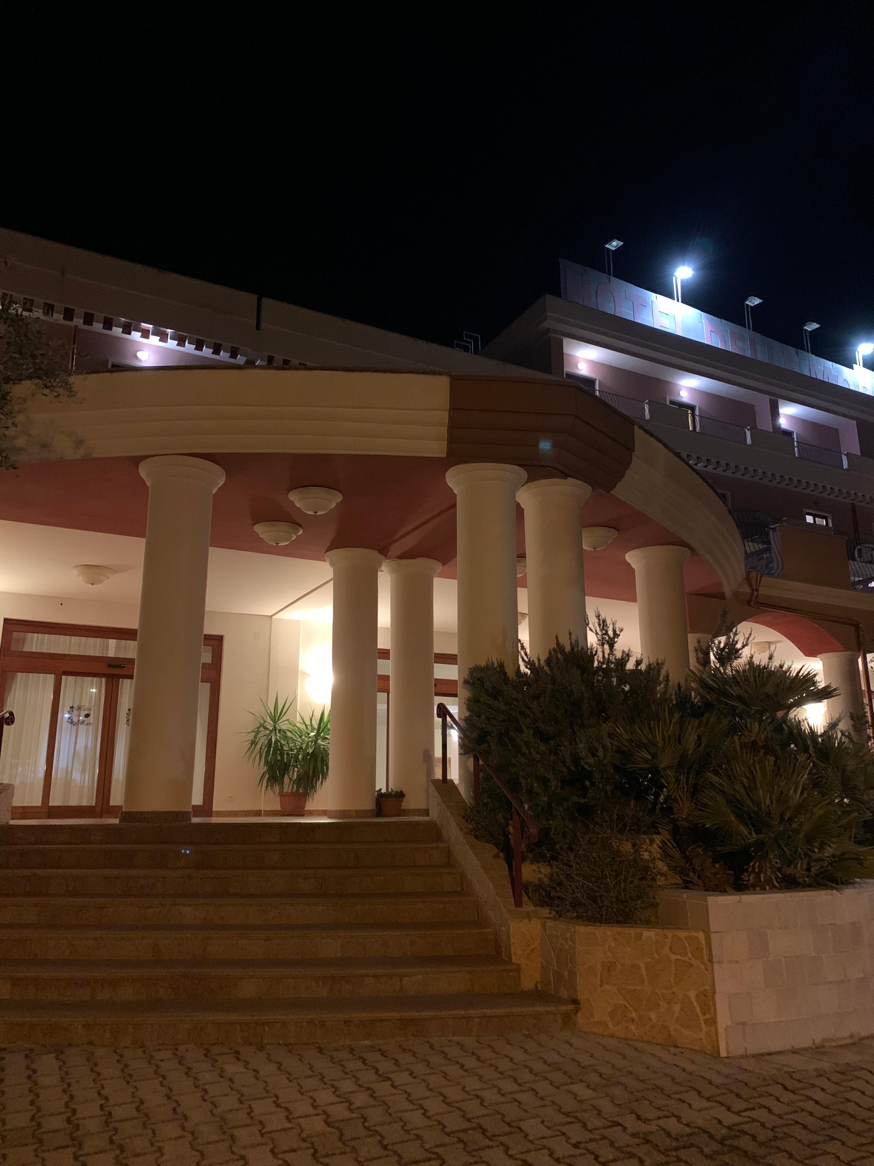 Ingresso hotel 🏨