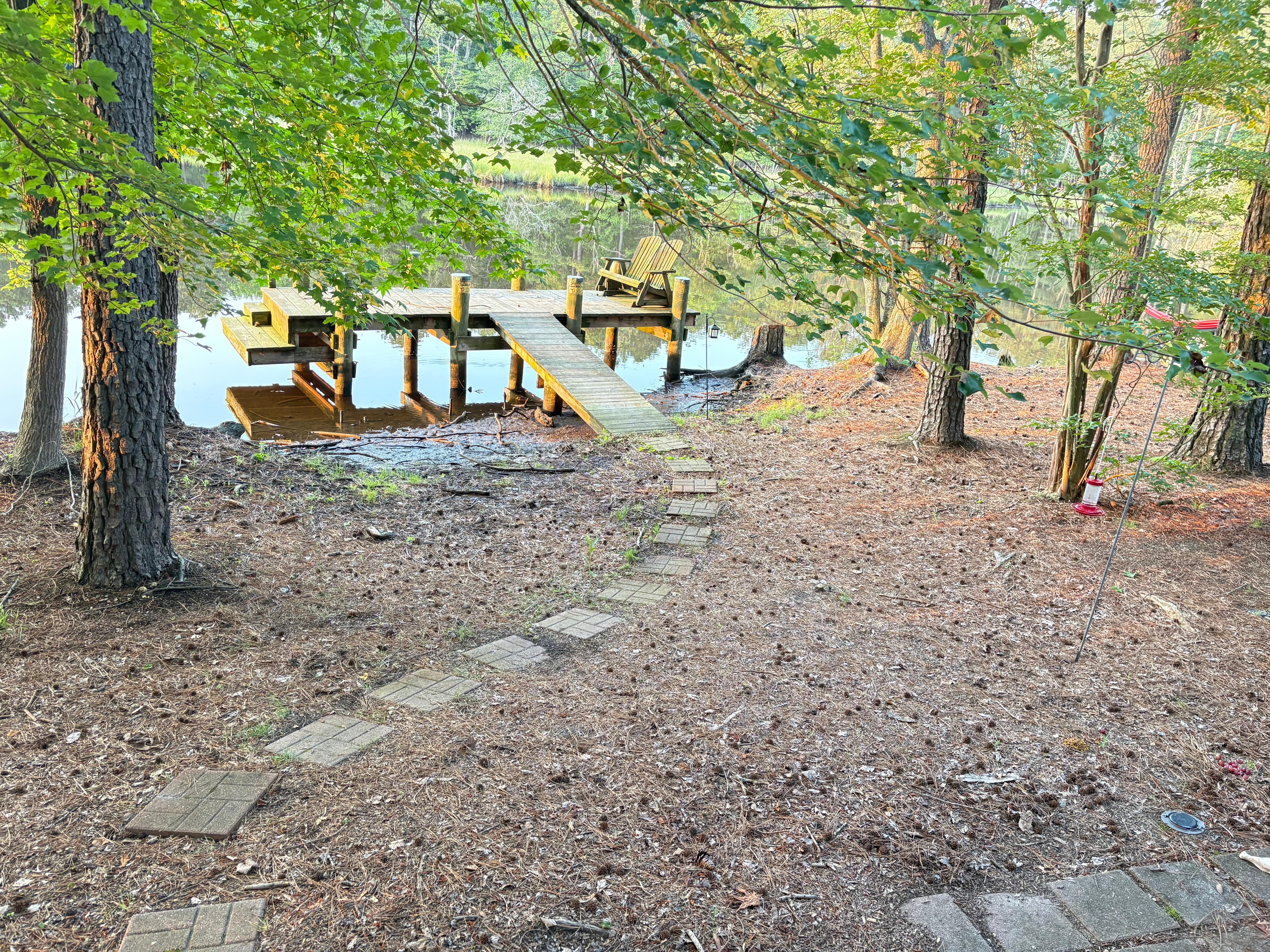 Easy walk down to the dock (low tide)