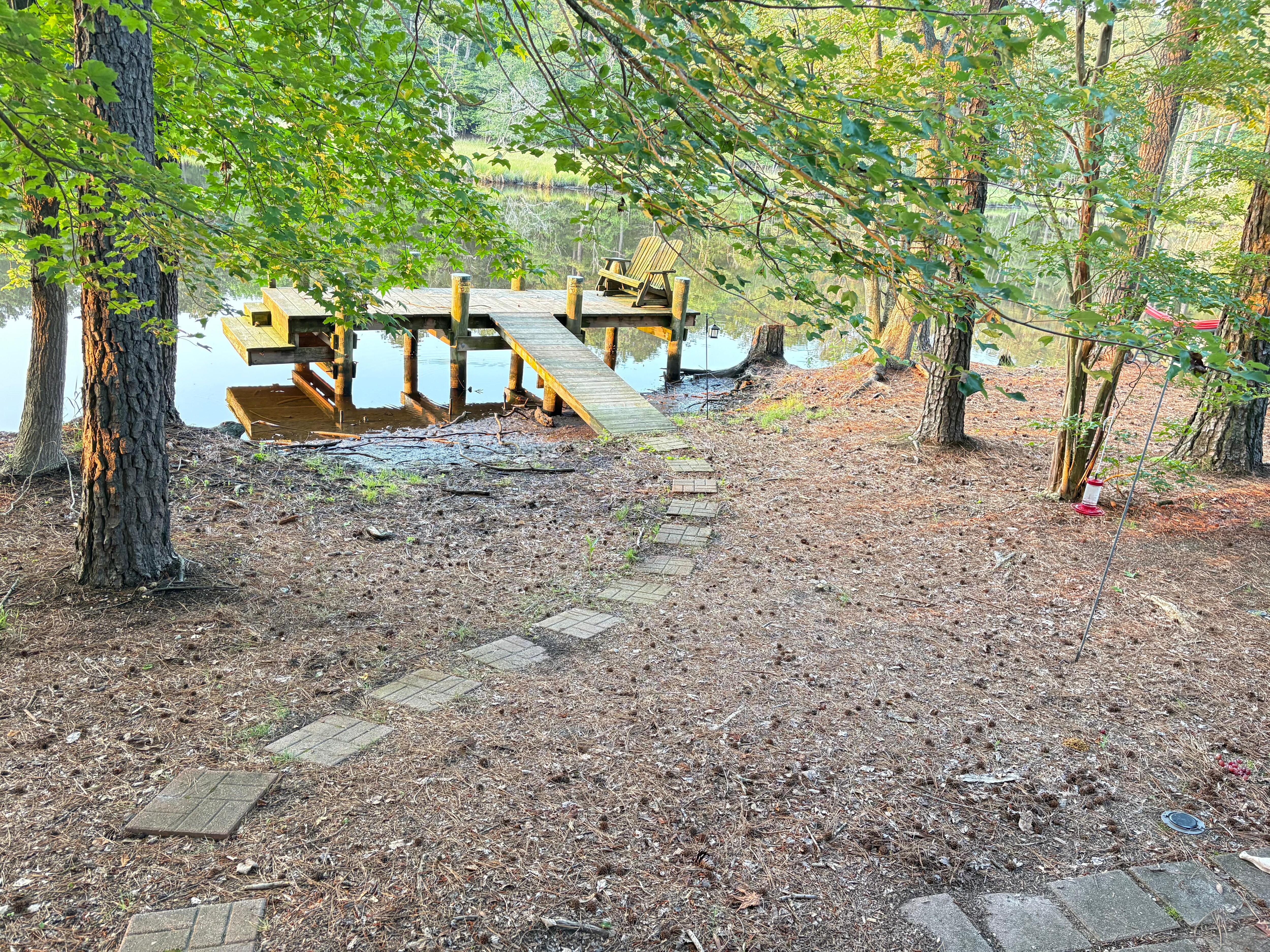 Easy walk down to the dock (low tide)