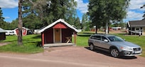 Lagom liten altan att torka vadare på och äta frukost😊