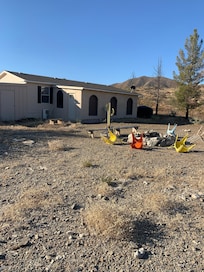 Front area at the fire pit.