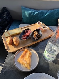 Breakfast