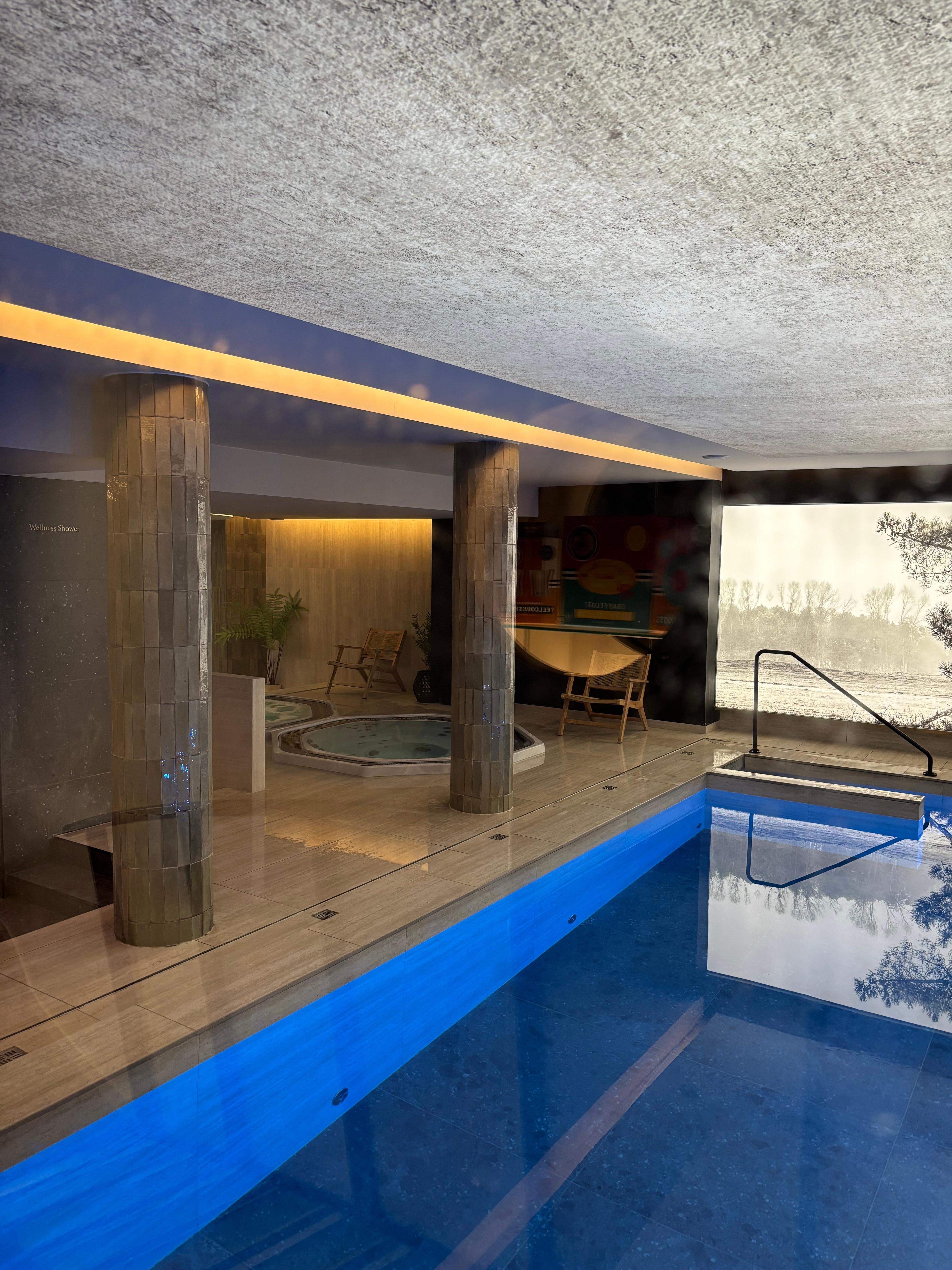 Piscine jacuzzi sauna hamman grotte glacée…