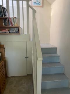 steps to upstairs