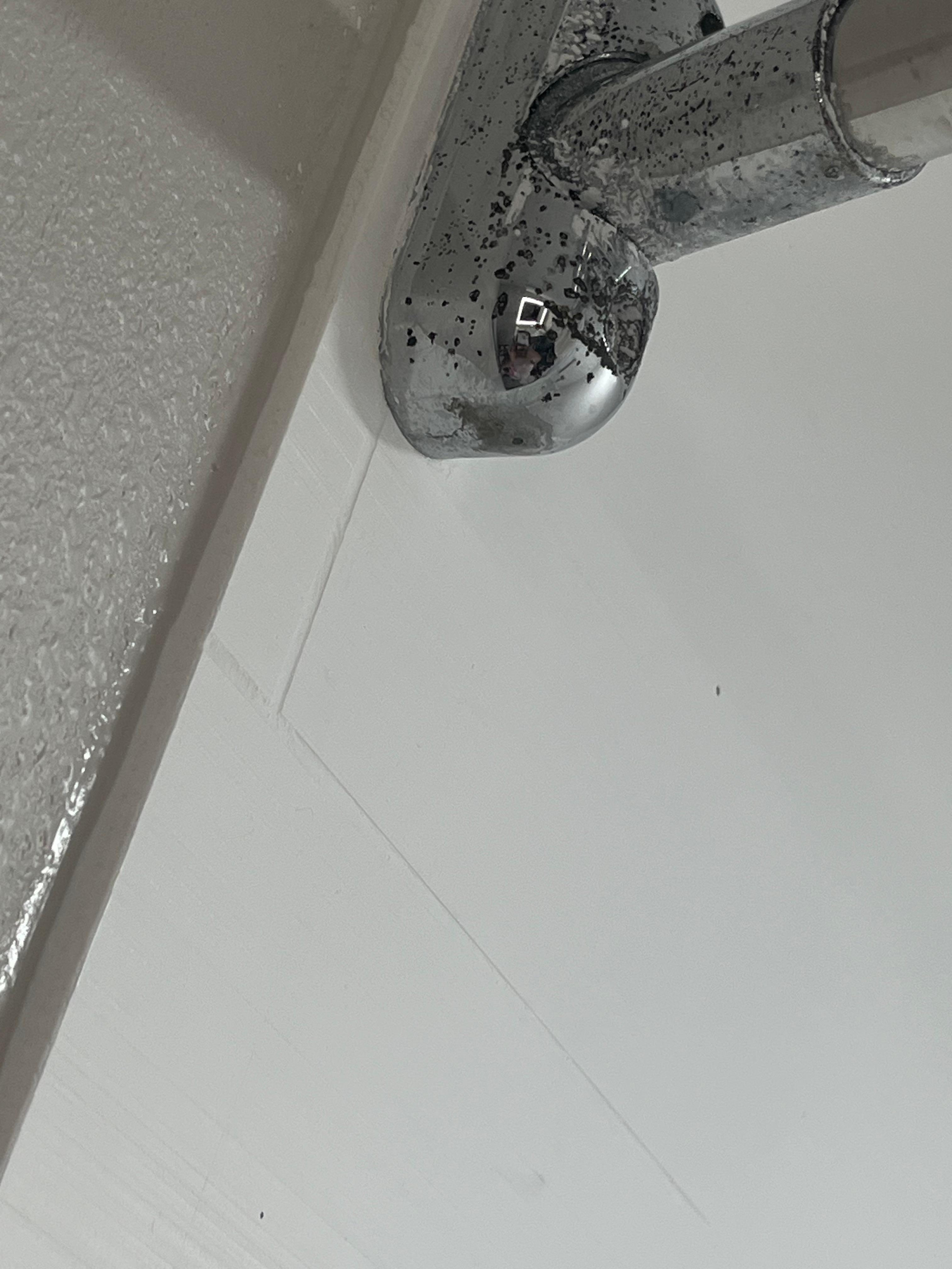 Front end of shower rod 