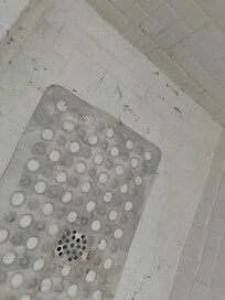 tile is in bad shape and not clean