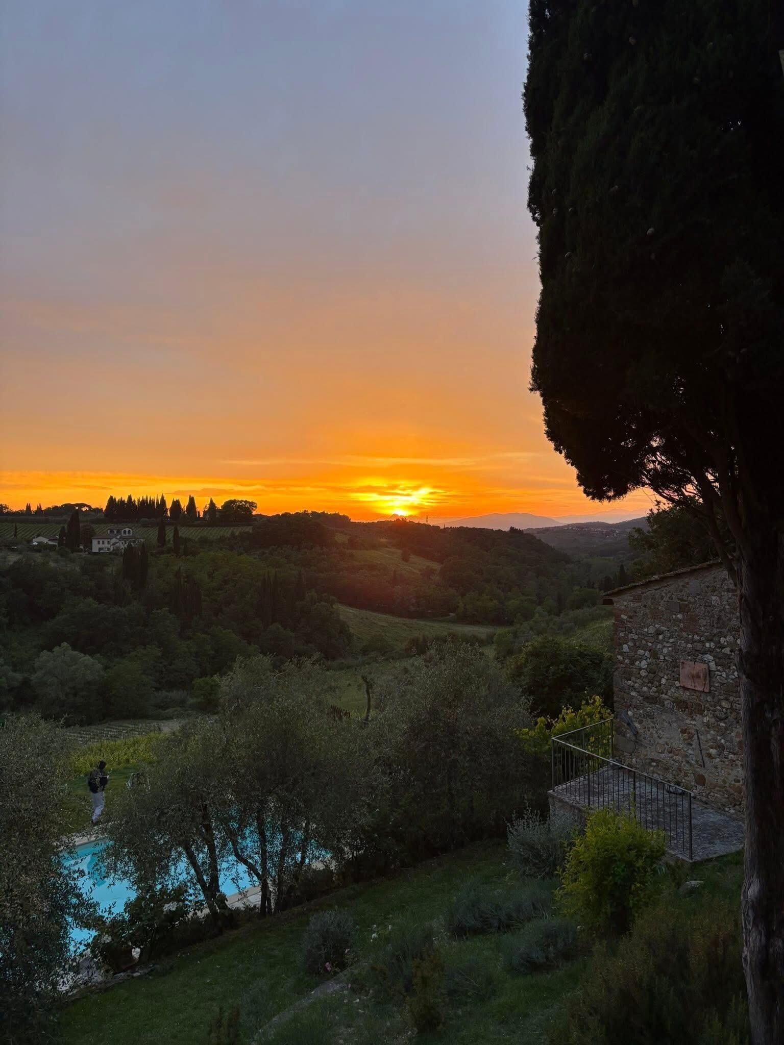 Amazing villa. Hosts were great and very attentive. Fillipo is the best. 