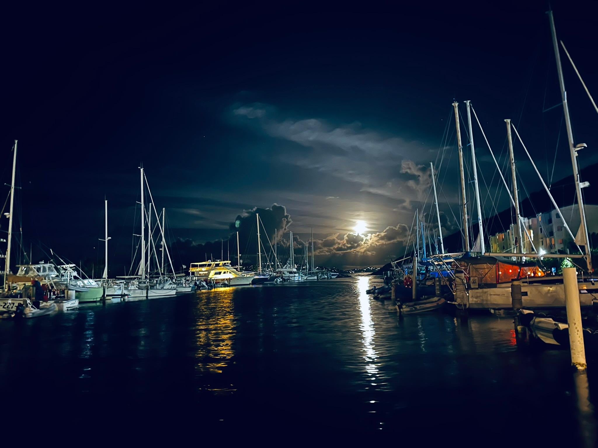 Full moon at Sapphire Beach Marina