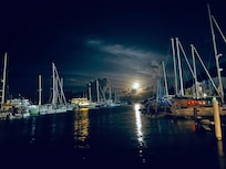 Full moon at Sapphire Beach Marina