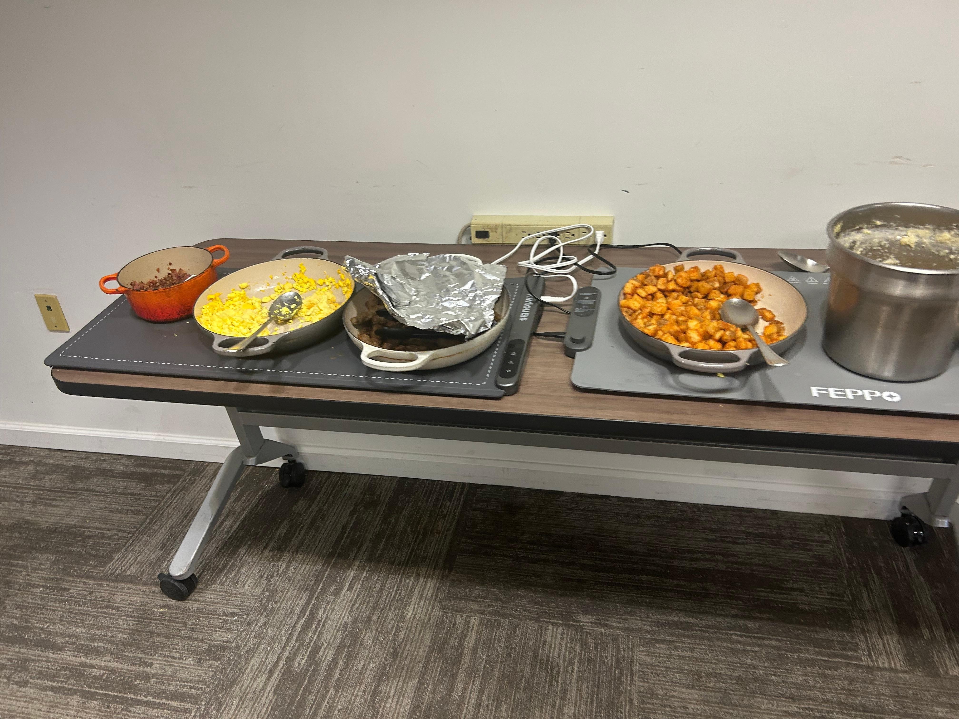 The food was exposed to dust and elements and didn't look safe or appetizing.