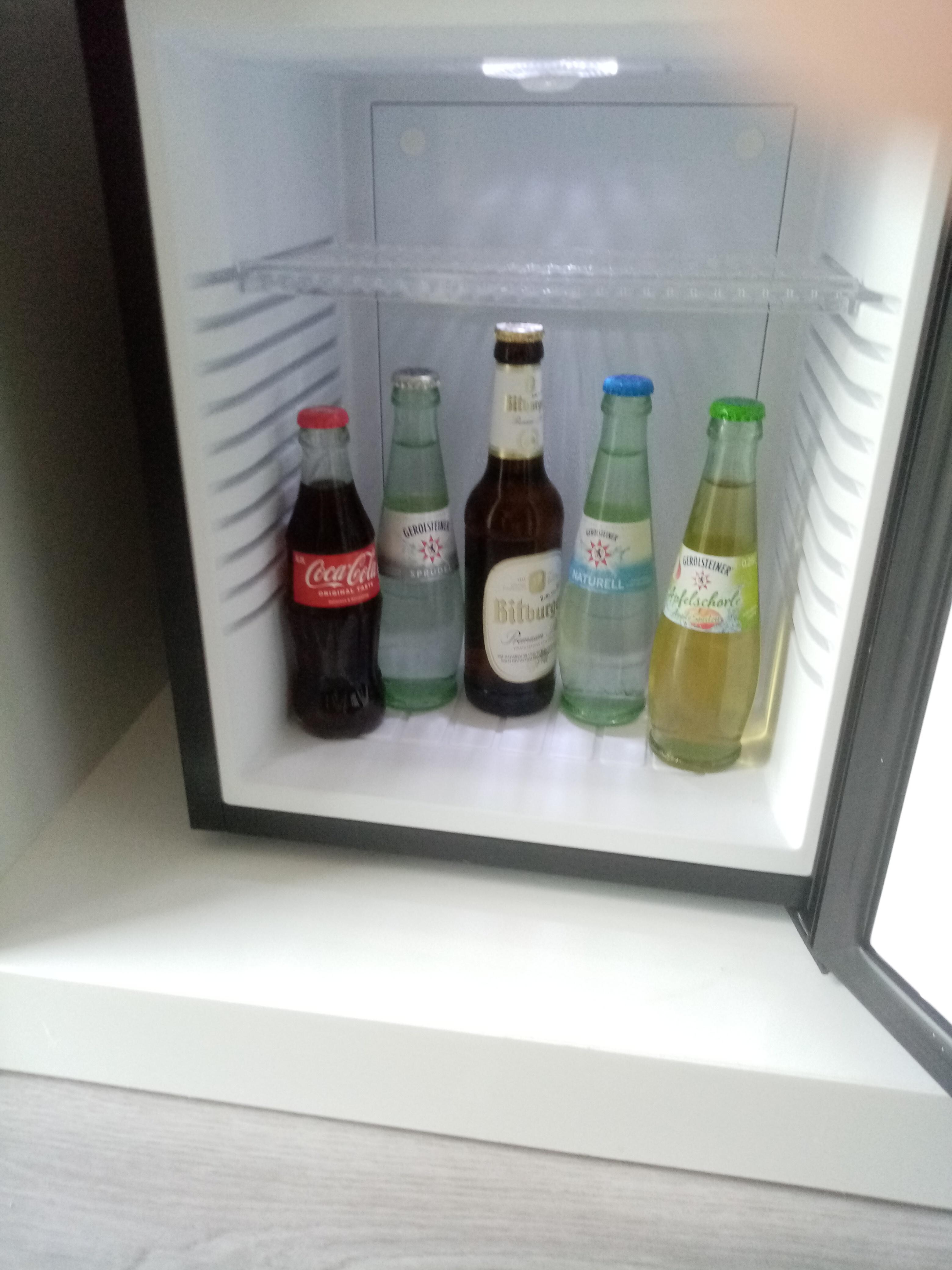 Mini frigo garni à l'arrivée 