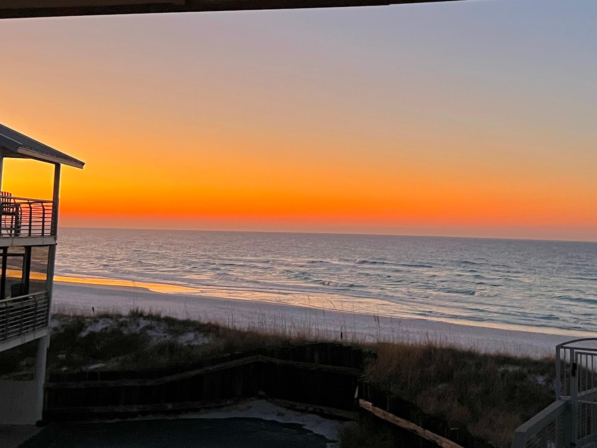 Morning sunrise over the Gulf of Mexico