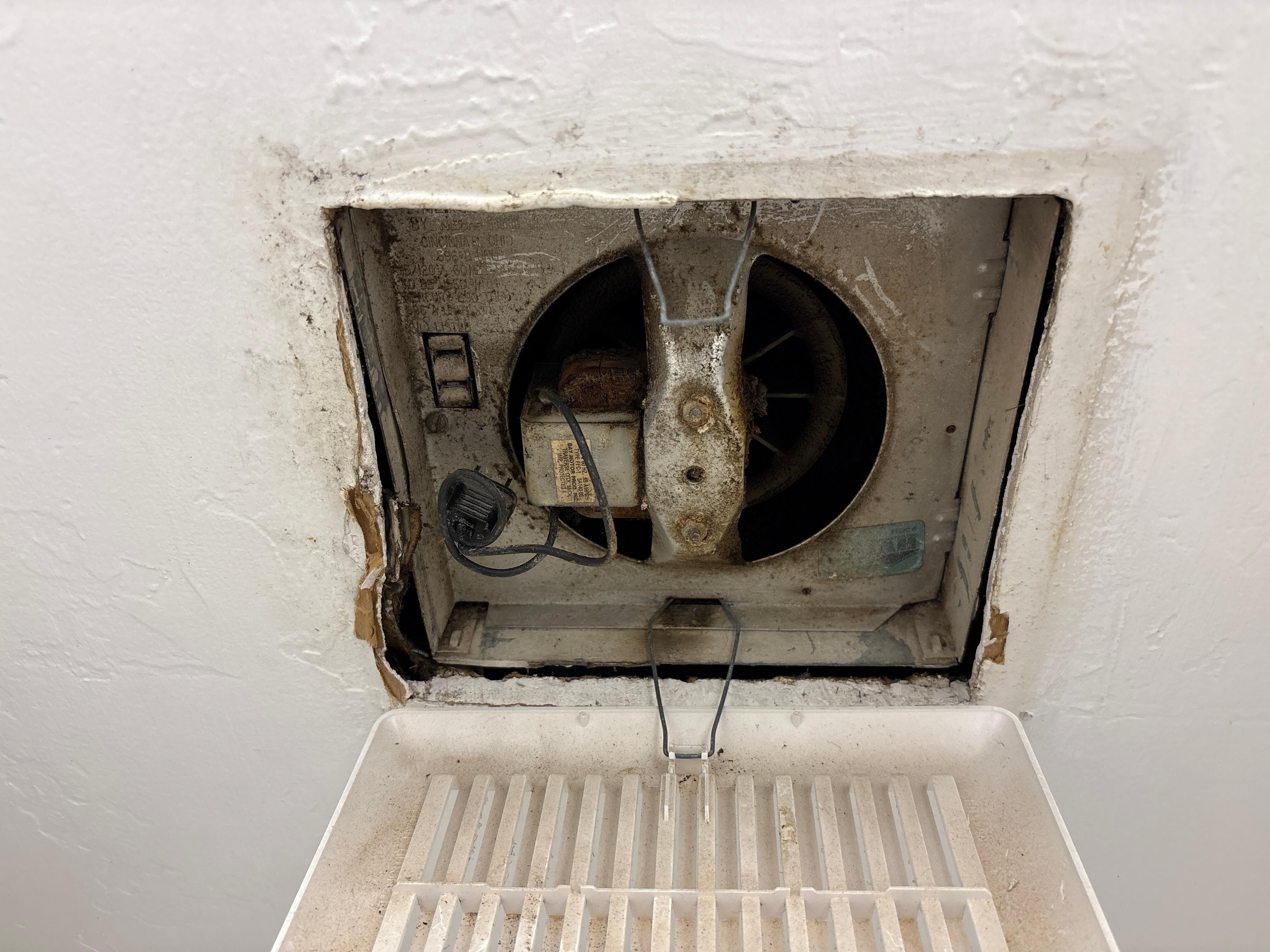 Bathroom exhaust fan 